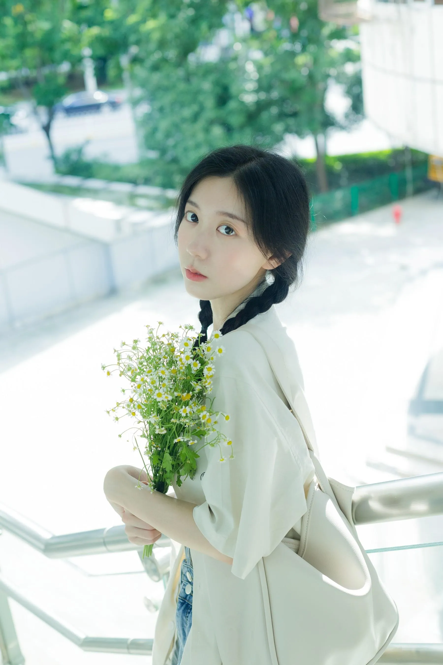 [YITUYU艺图语]2022.08.22 地铁奇遇记 饲猫少女- [39P]插图6